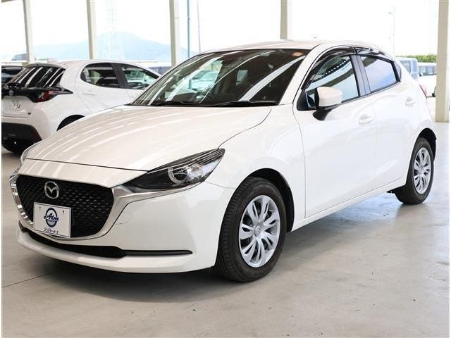 MAZDA2