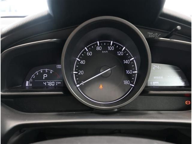 MAZDA2