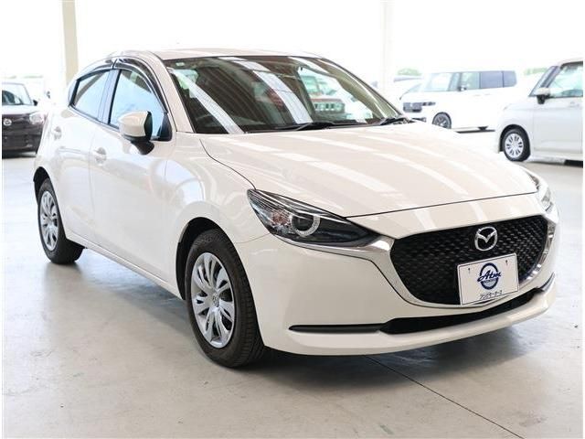 MAZDA2
