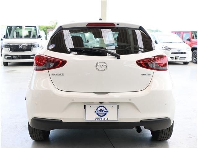 MAZDA2