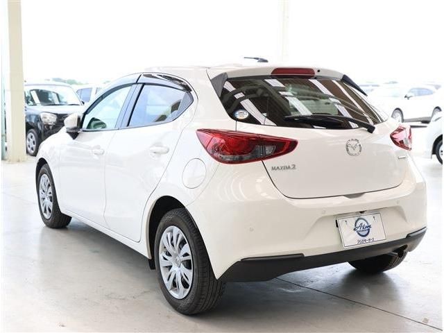 MAZDA2