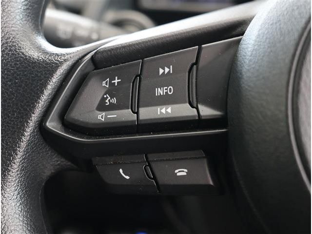 MAZDA2