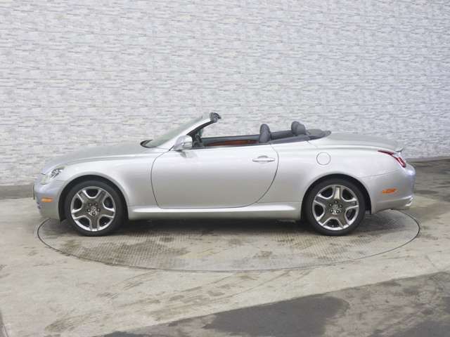 LEXUS SC430