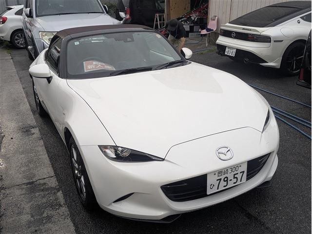 ROADSTER