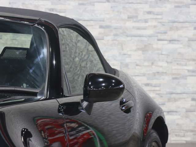 ROADSTER
