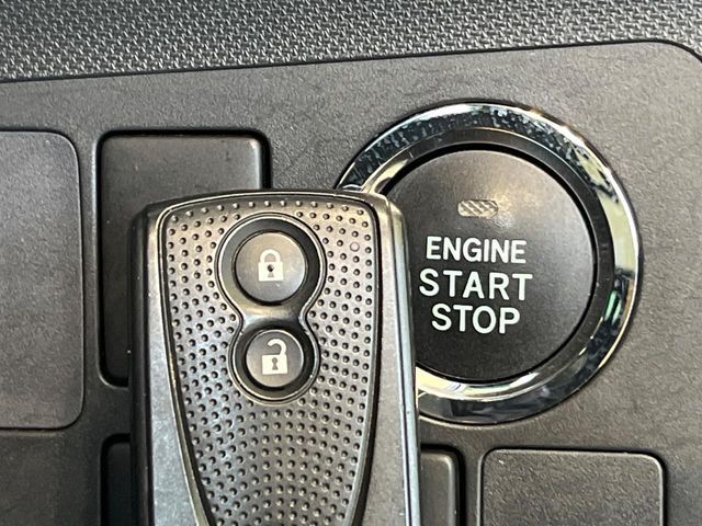 MOVE CUSTOM