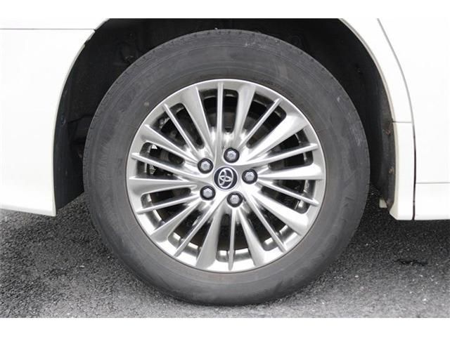 ALPHARD hybrid 4WD