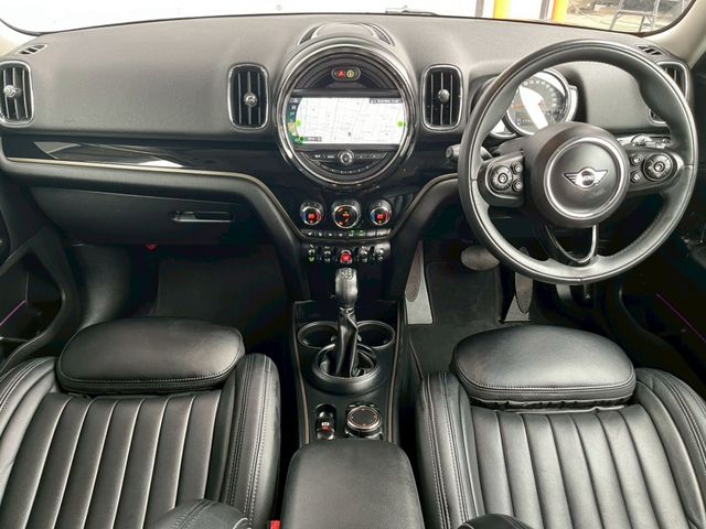 BMW MINI COOPER SD CROSSOVER