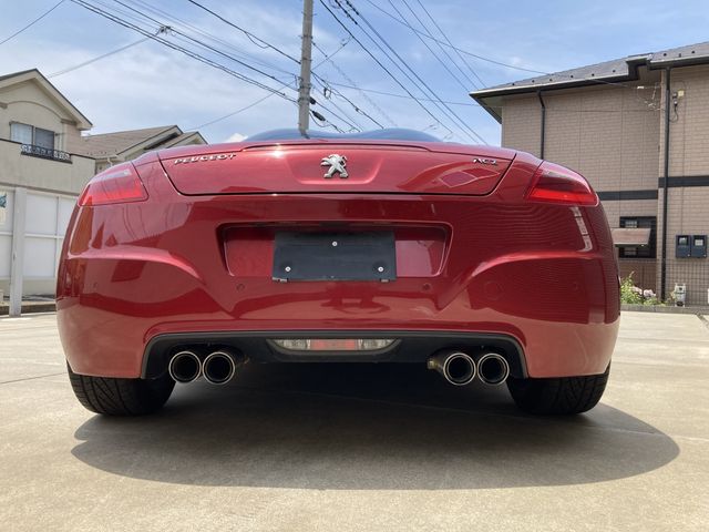 PEUGEOT RCZ