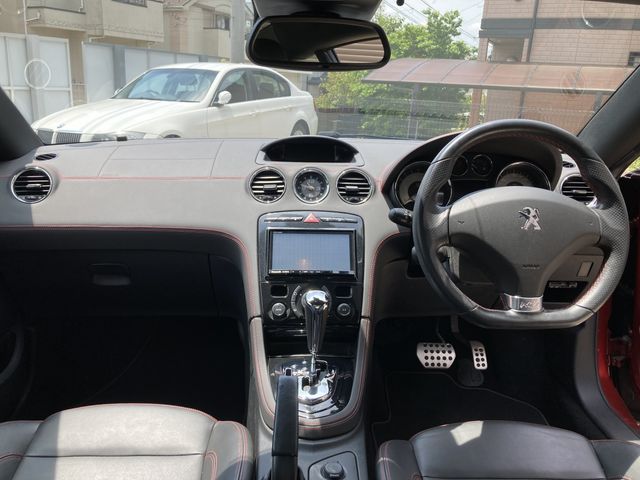 PEUGEOT RCZ