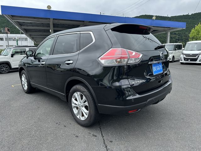 X-TRAIL 2WD