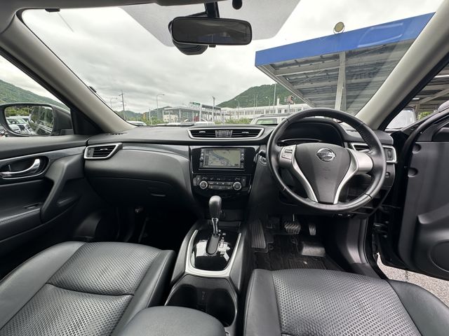 X-TRAIL 2WD