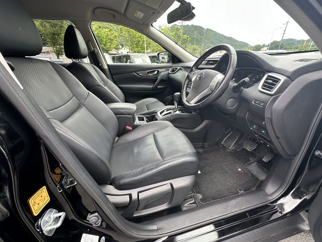 X-TRAIL 2WD