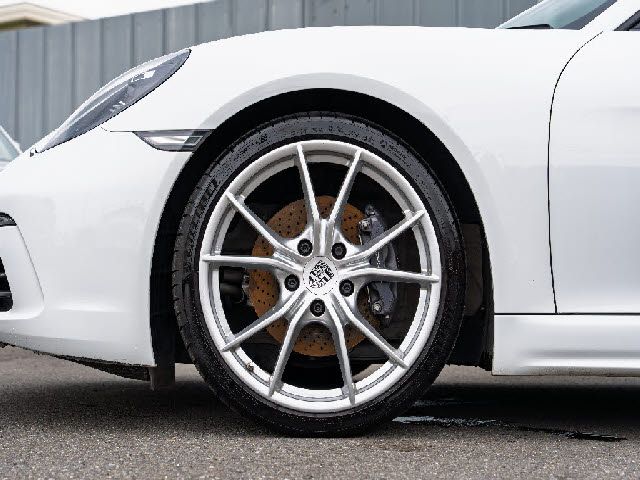 PORSCHE 718BOXSTER