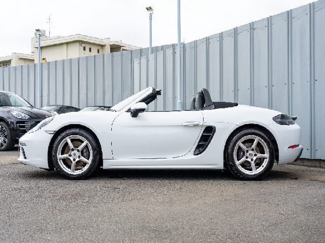 PORSCHE 718BOXSTER