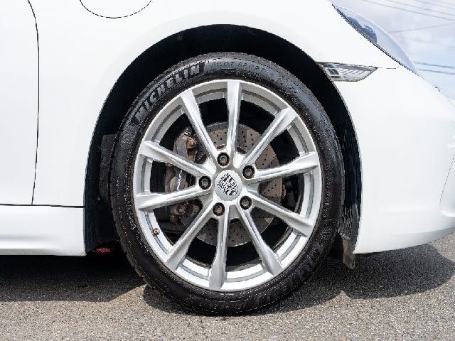 PORSCHE 718BOXSTER