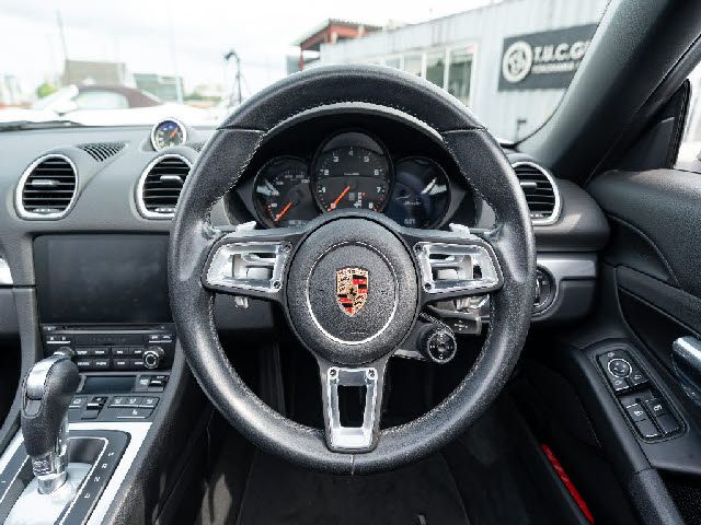 PORSCHE 718BOXSTER