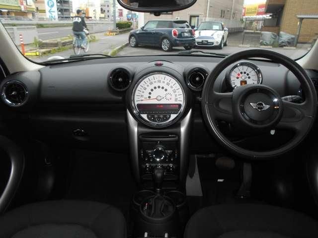 BMW MINI COOPER CROSSOVER