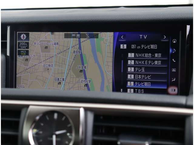 LEXUS IS300h