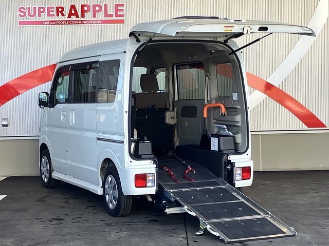 NV100 CLIPPER RIO 4WD