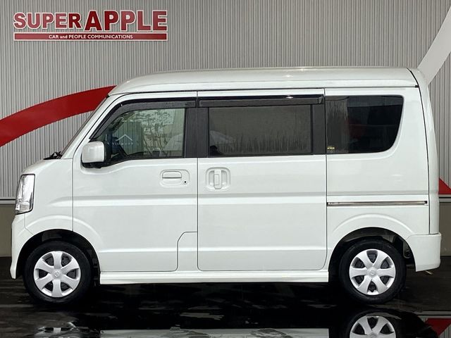 NV100 CLIPPER RIO 4WD