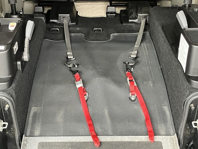 NV100 CLIPPER RIO 4WD