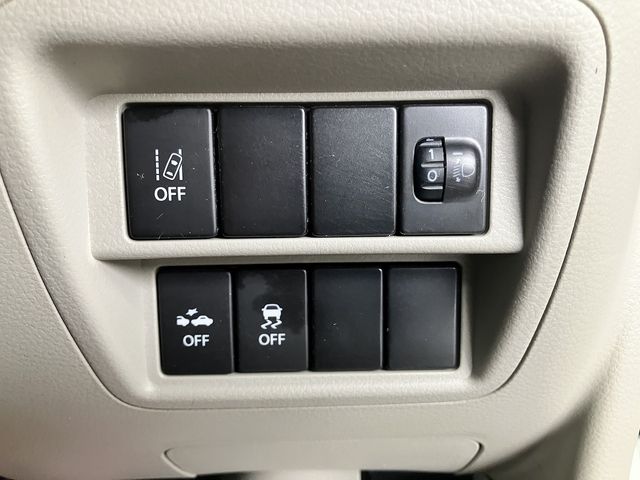 NV100 CLIPPER RIO 4WD