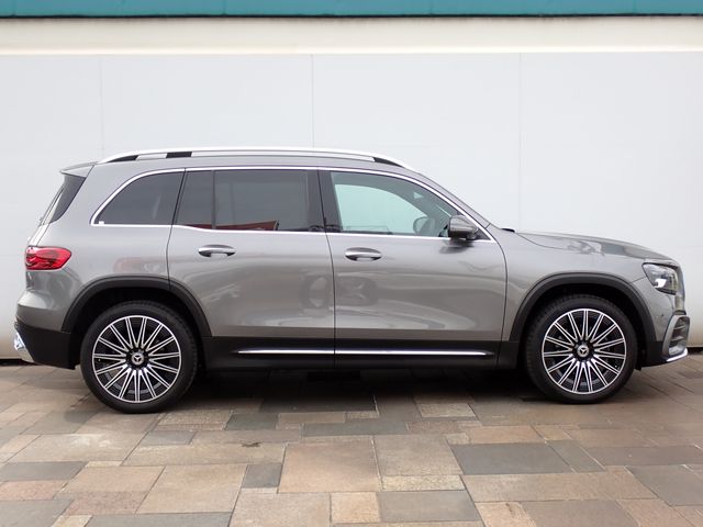 MERCEDES BENZ GLB