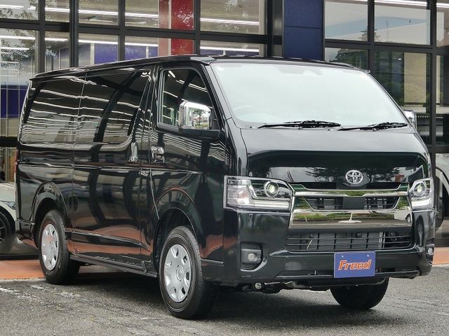 HIACE van 4WD