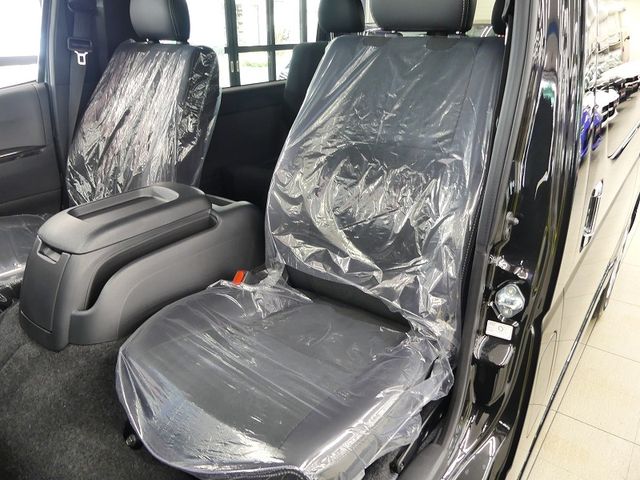 HIACE van 4WD