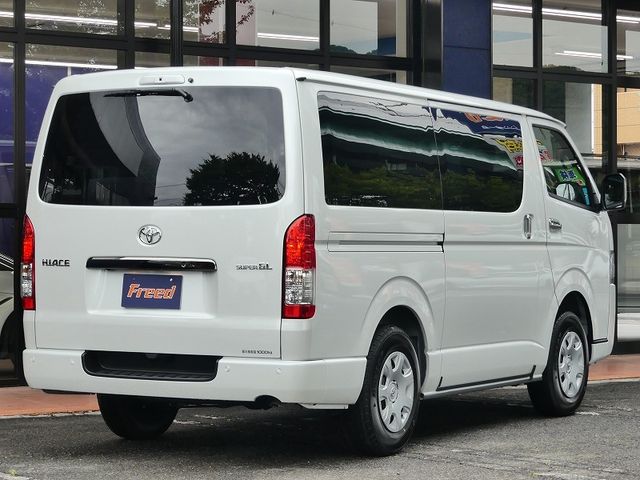 HIACE van 4WD