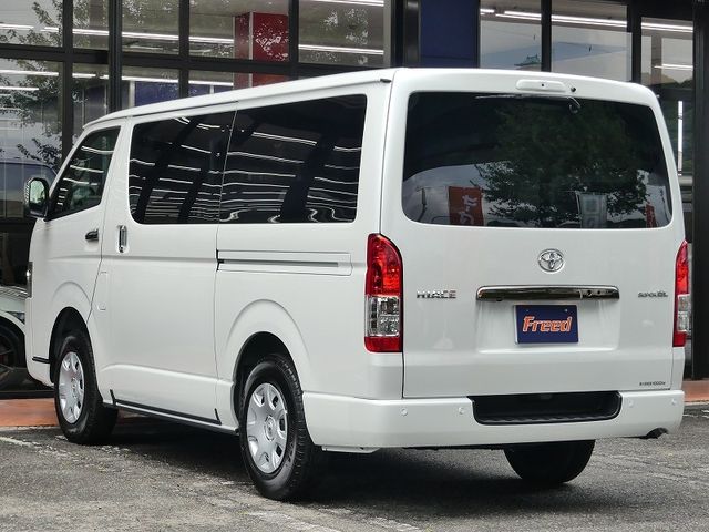HIACE van 4WD