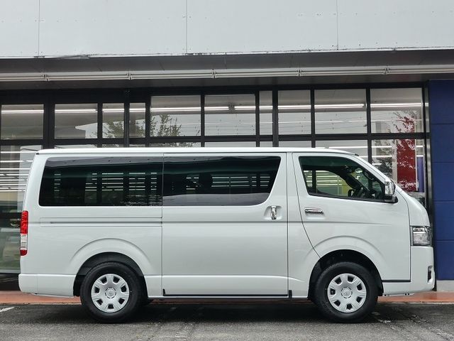 HIACE van 4WD