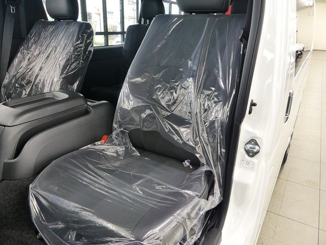 HIACE van 4WD