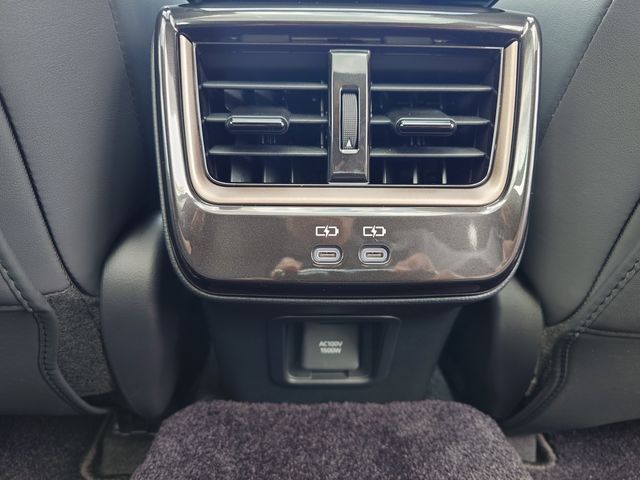 CROWN ESTATE 4WD