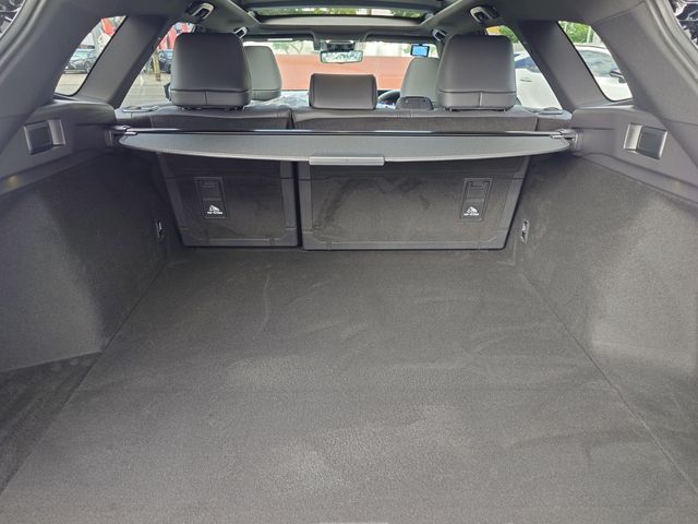 CROWN ESTATE 4WD