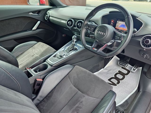 AUDI TT coupe