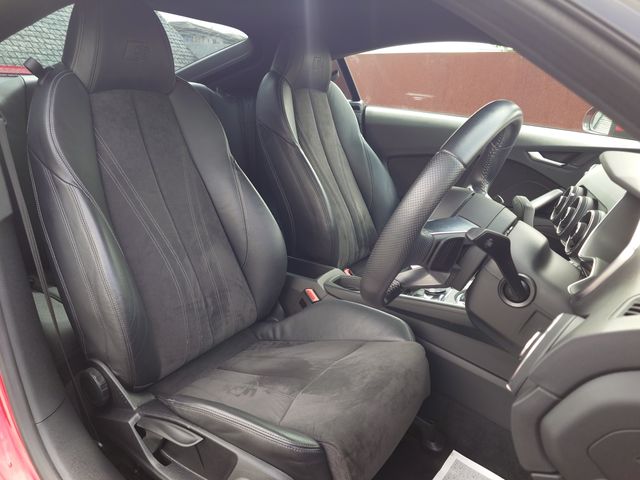 AUDI TT coupe
