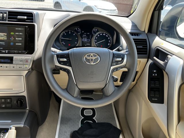 LANDCRUISER PRADO