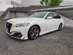 CROWN sedan hybrid