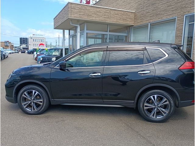 X-TRAIL 4WD