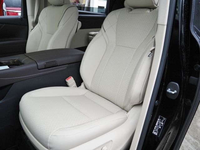 ALPHARD hybrid 4WD
