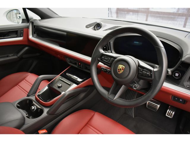 PORSCHE Cayenne coupe