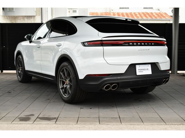 PORSCHE Cayenne coupe