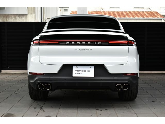 PORSCHE Cayenne coupe