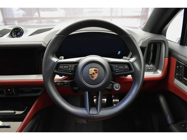 PORSCHE Cayenne coupe