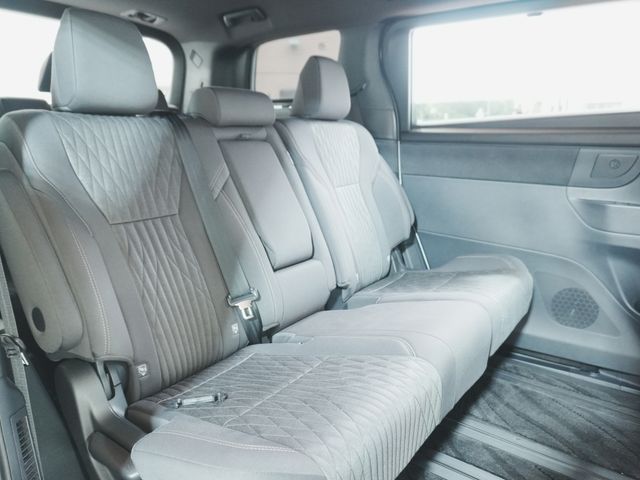 ALPHARD hybrid