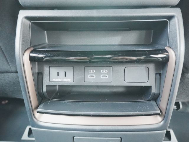 ALPHARD hybrid