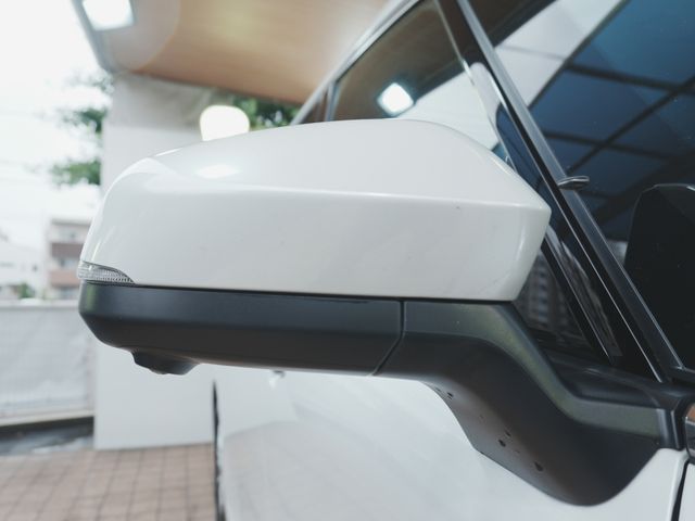 ALPHARD hybrid