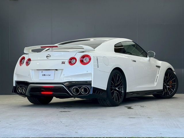 GT-R